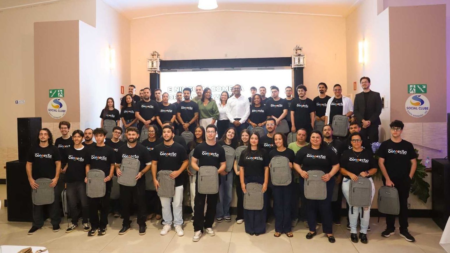 Santa Bárbara inicia formação gratuita em tecnologia pelo programa Connecta